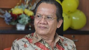 Menilik Peran Longki Djanggola di Film Guru Tua dalam Kenangan