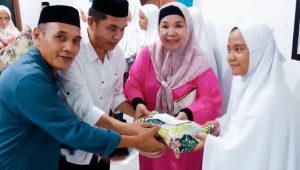 Bersama Reyna Usman, PKB Boalemo  Berbagi Santunan untuk Anak Yatim