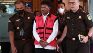Menkominfo Ditetapkan Tersangka Kasus BTS Rp 8 Triliun