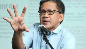Hari Ini, Rocky Gerung Bicara di Universitas Gorontalo