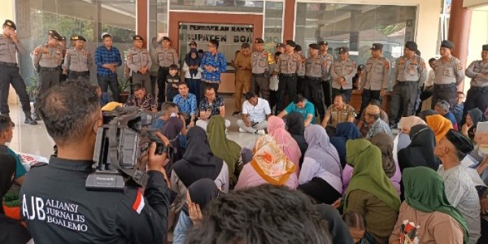 Sebanyak 1.500 Massa Siap Geruduk Kantor Bupati Boalemo