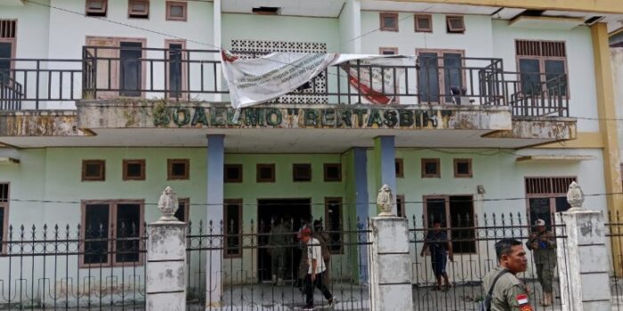 Wisma Boalemo Ditutup Paksa Pol PP, Ada Apa Ya?