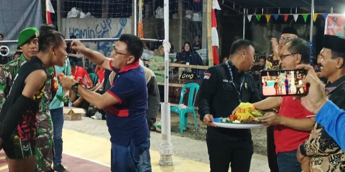 Buka Turnamen Voli di Mananggu, Ketua DPRD Boalemo Pesan Ini