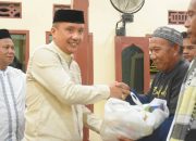 Safari Ramadan, Wabup Boalemo Bantu Kaum Dhuafa