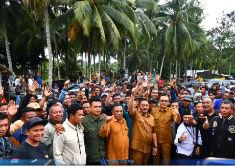 Pemkab Boalemo Cari Solusi Untuk Penambang Rakyat